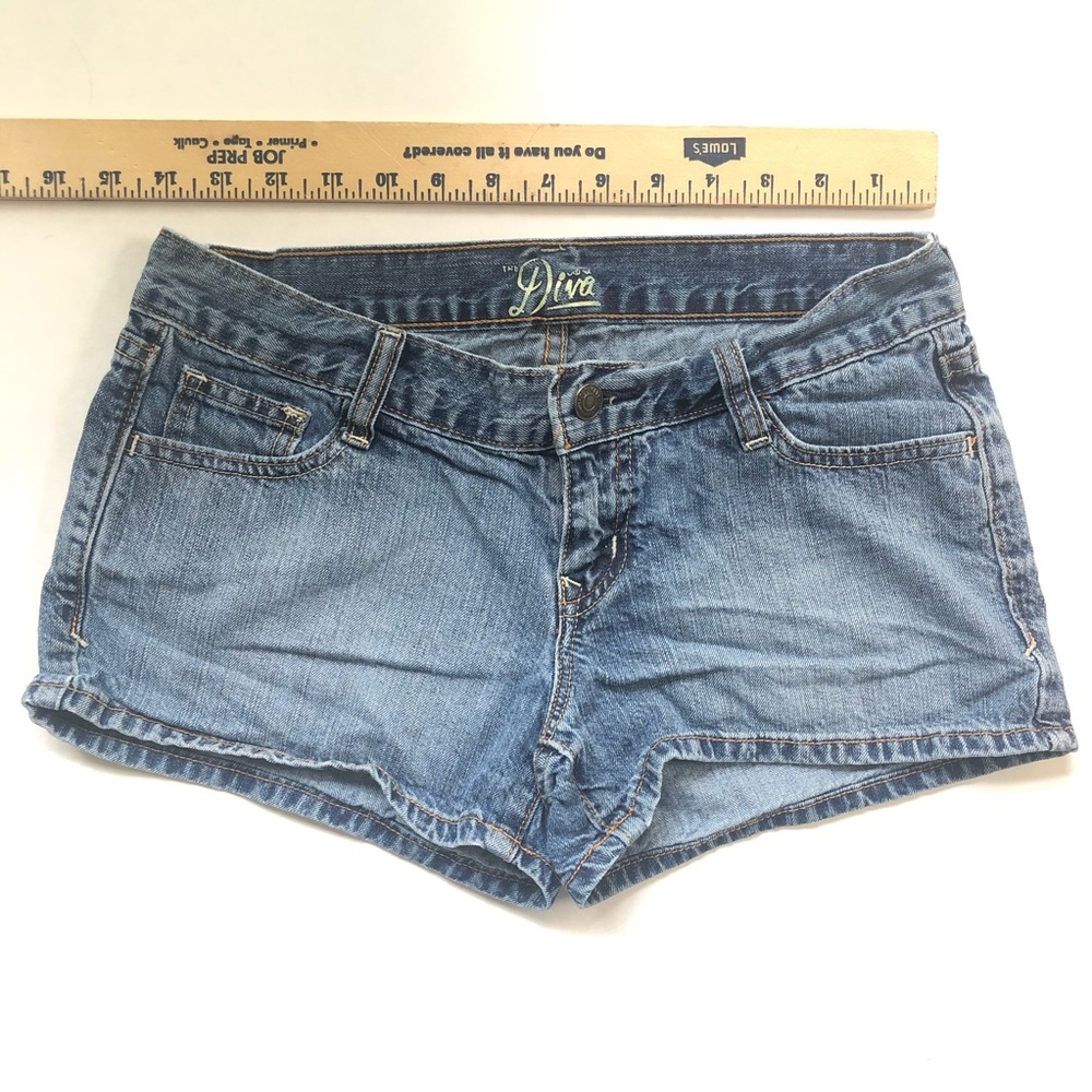 Old Navy Diva shorts
